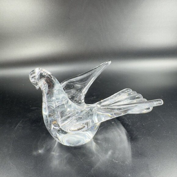 Swedish Clear Glass Bird Figurine Paperweight Manganese 365nm Green UV Glow VTG - Picture 8 of 15